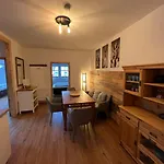 Schweizerhaus Apartment
