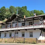 Schweizerhaus Apartment