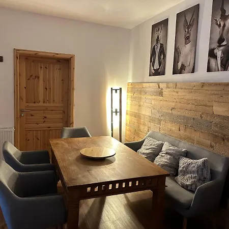 Apartament Schweizerhaus Drezno