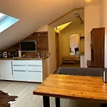 Schweizerhaus شقة
