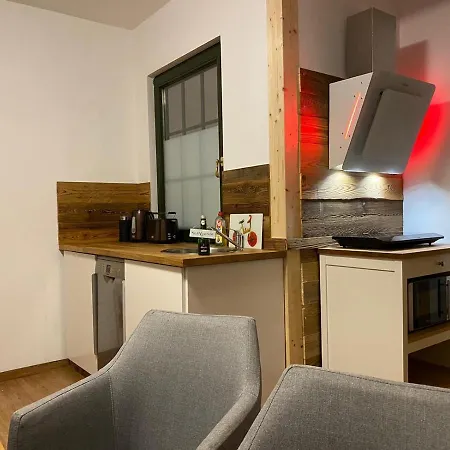 Schweizerhaus Apartment *