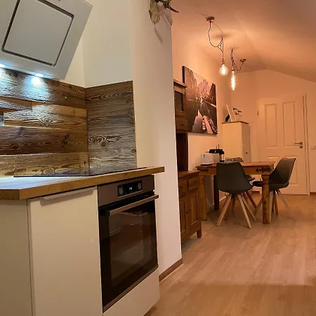 Apartment Schweizerhaus *