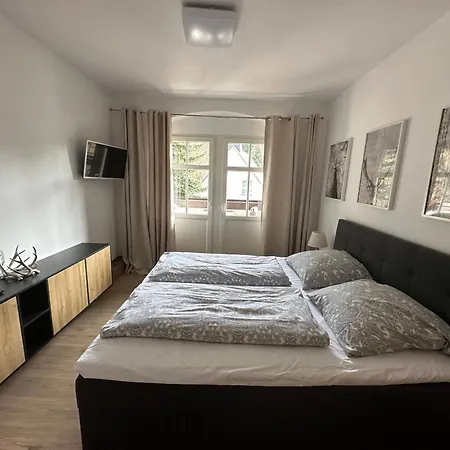 Schweizerhaus Apartment *